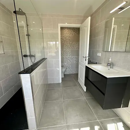 Casa Da Cisterna * אלבור